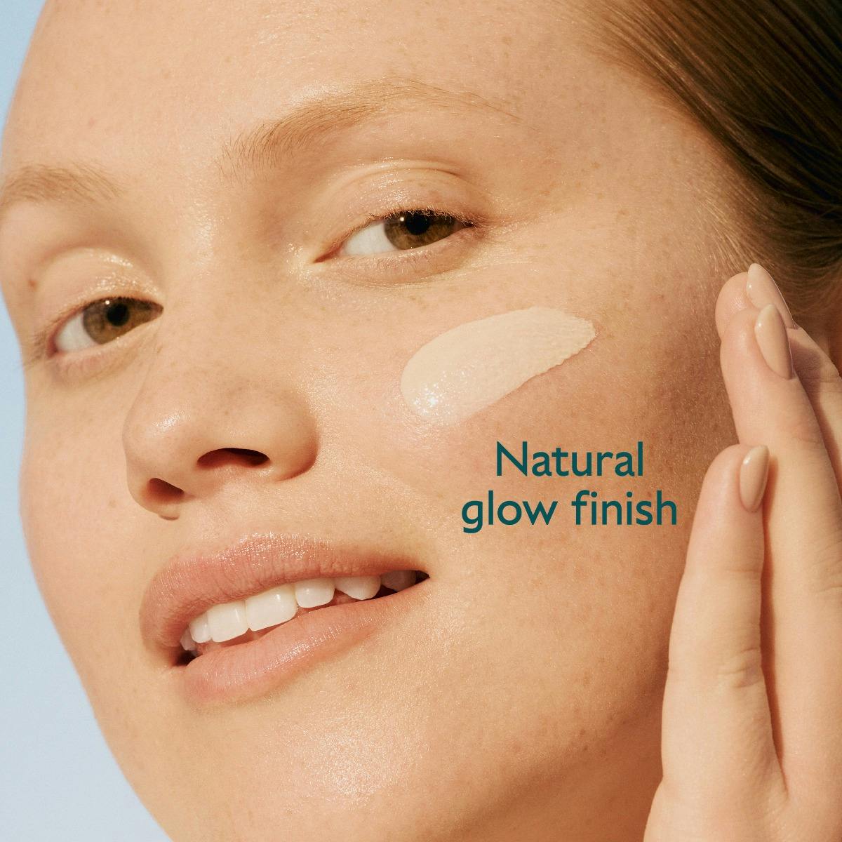 Dark Spot Brightening Serum & Sunscreen SPF 50 Set